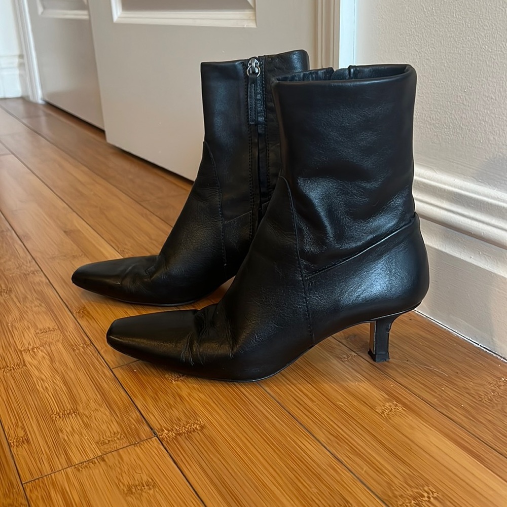 Kitten heel booties